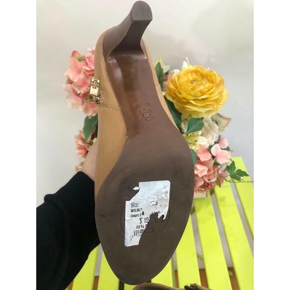 Tory Burch Bristol Bootie Leather Ankle tan Heels Boots 10.5M(1400 - Picture 8 of 8
